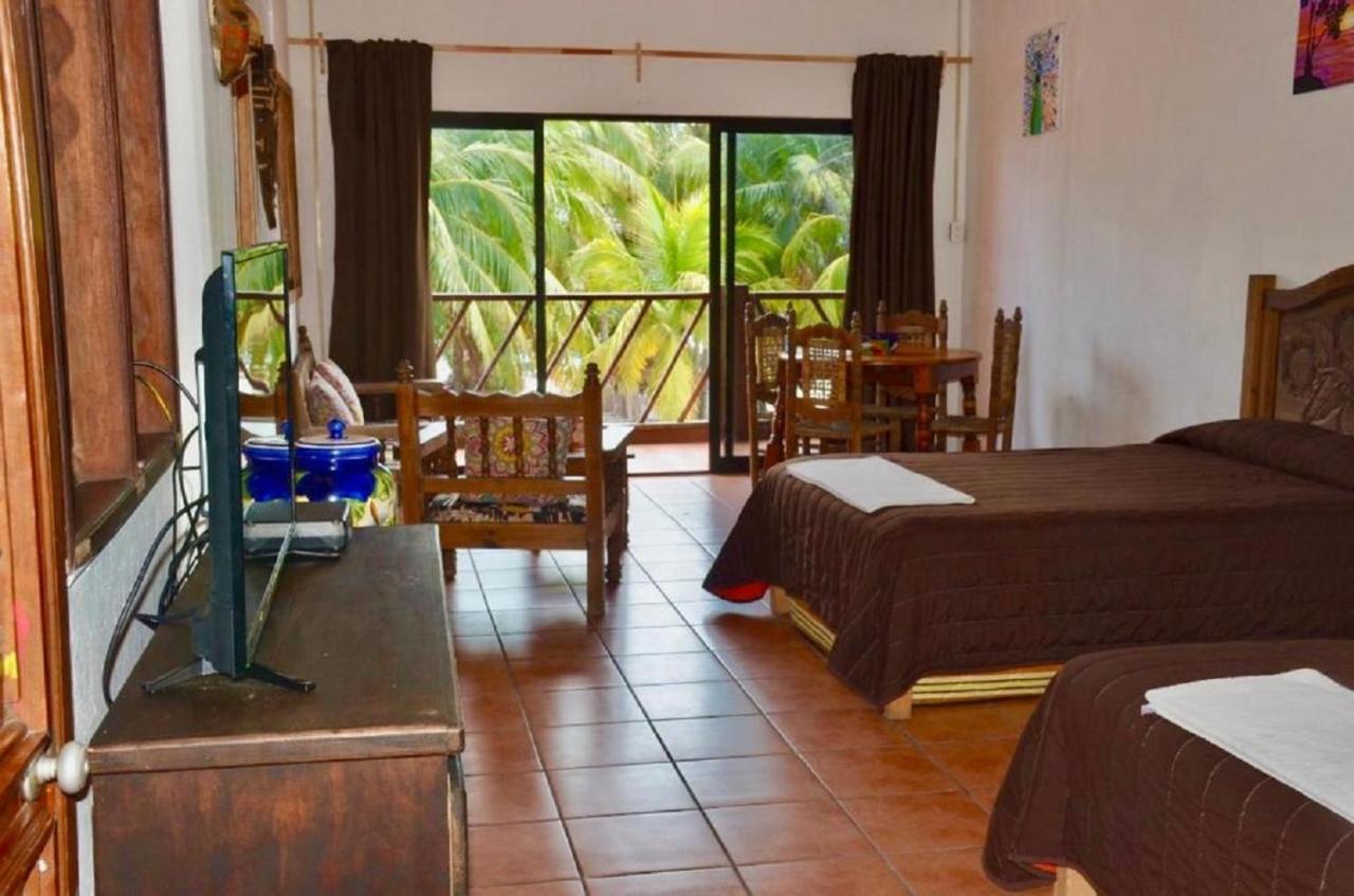 Vc Beach Suites Isla Mujeres Exterior photo
